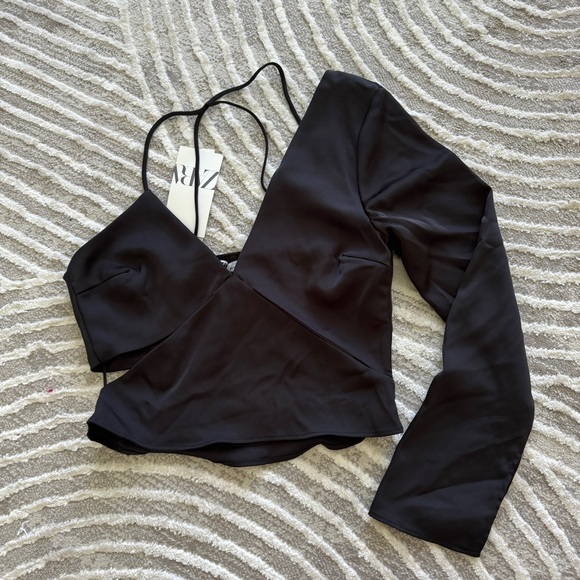 Zara sateen asymmetrical black top - Picture 7 of 8